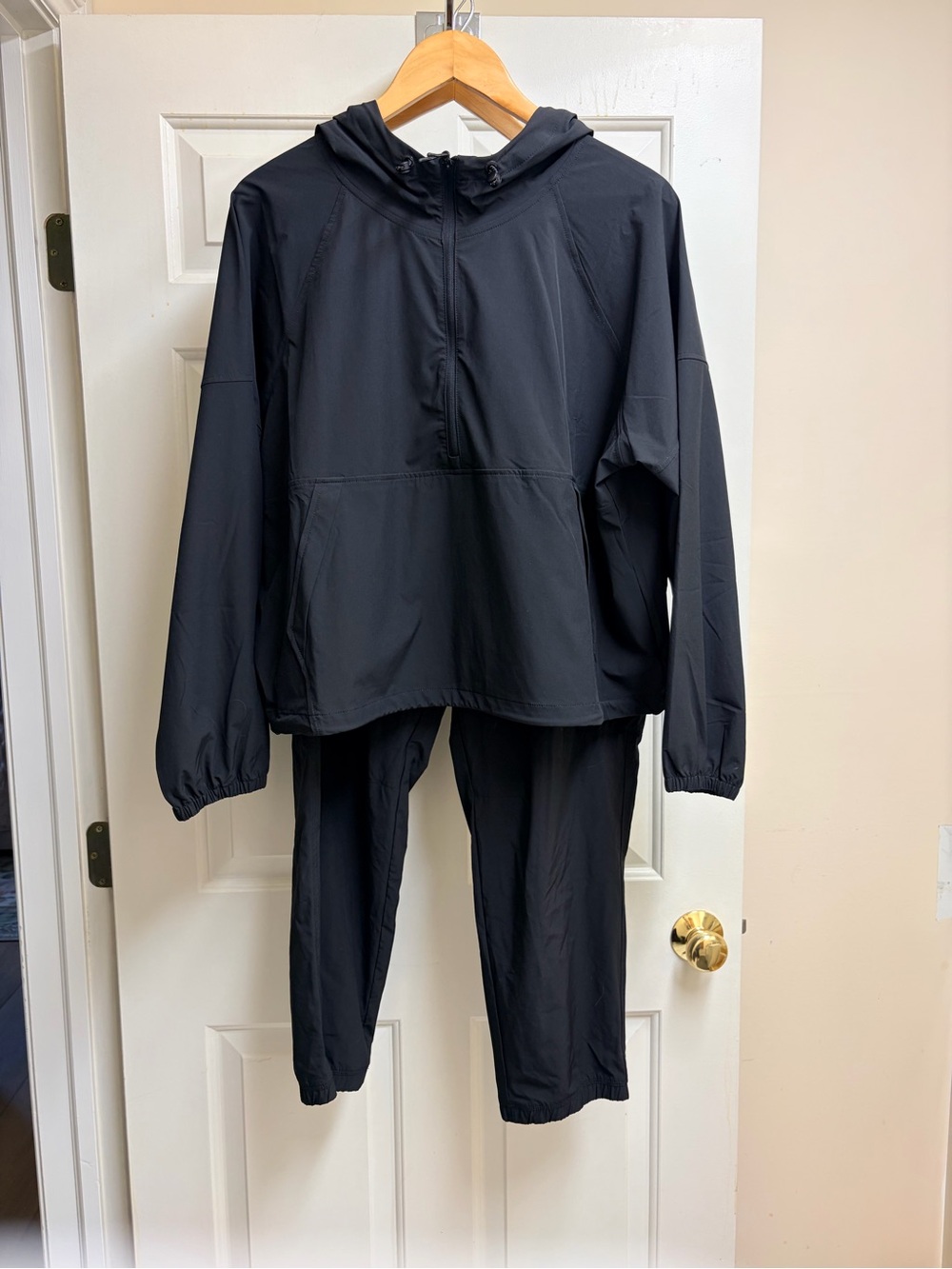 DKNYC Black Hooded Track Pants & Pullover Jogger Set